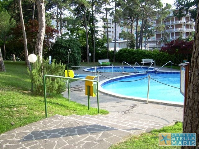 10-piscina3_Stella-maris-lignano